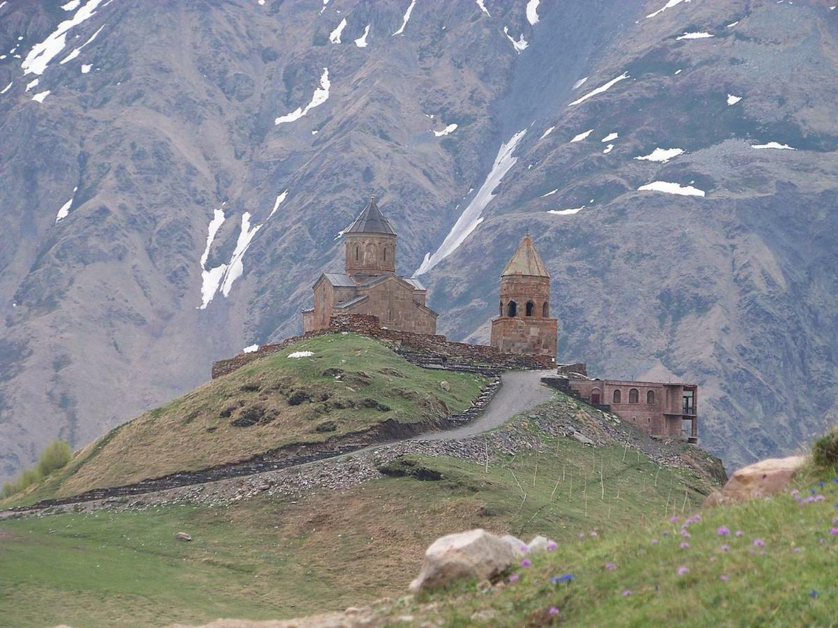 Kazbek View Hostel Казбеги Экстерьер фото