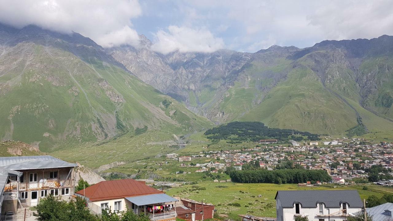 Kazbek View Hostel Казбеги Экстерьер фото