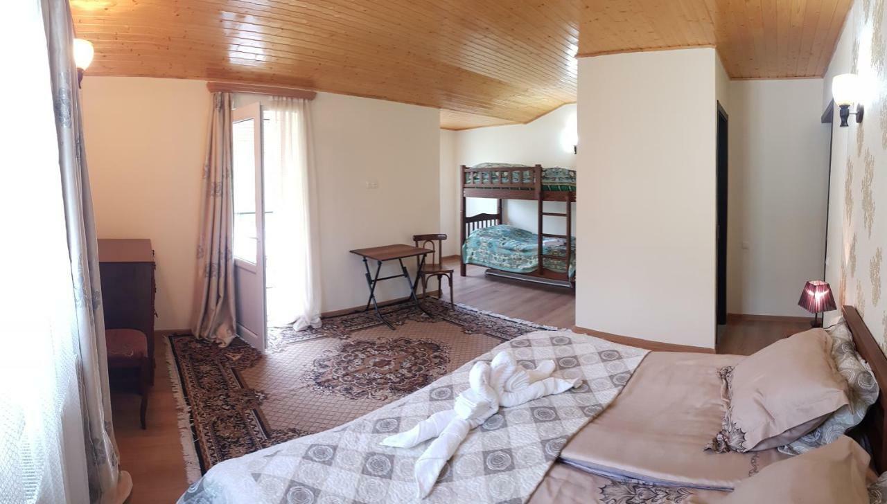 Kazbek View Hostel Казбеги Экстерьер фото